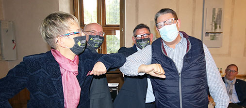 Ulrich Ruhland (rechts) bei der Ehrung