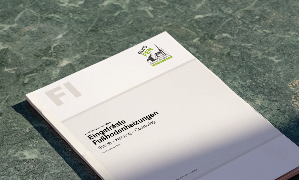 Fachinformation-eingefräste Heizung